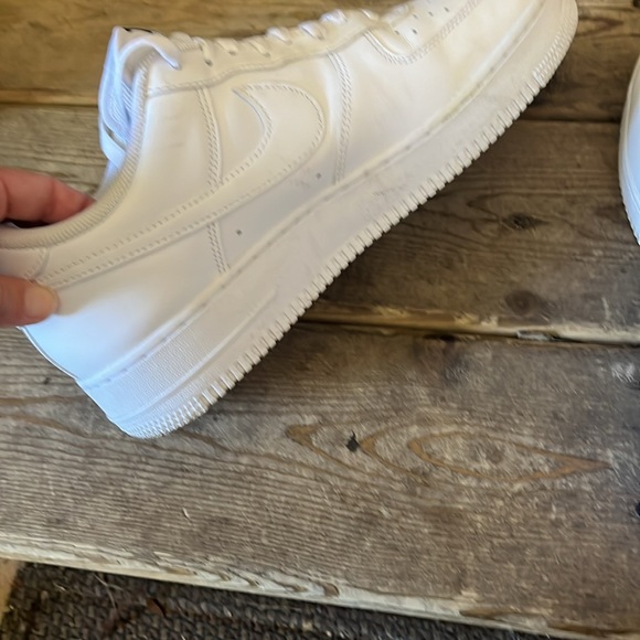 Nike Air Force One - Picture 5 of 6